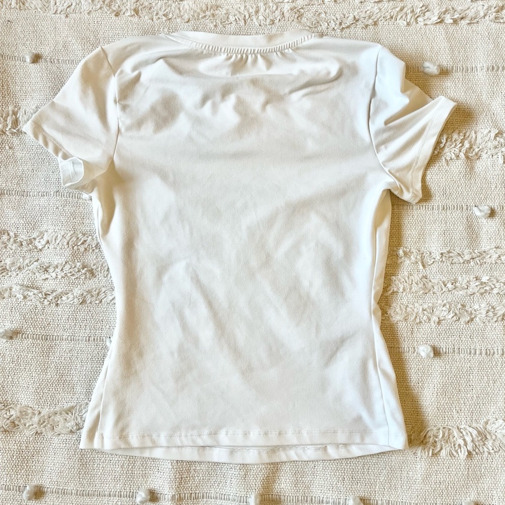 Trendy Queen short sleeve scoop neck white top small - Picture 10 of 10